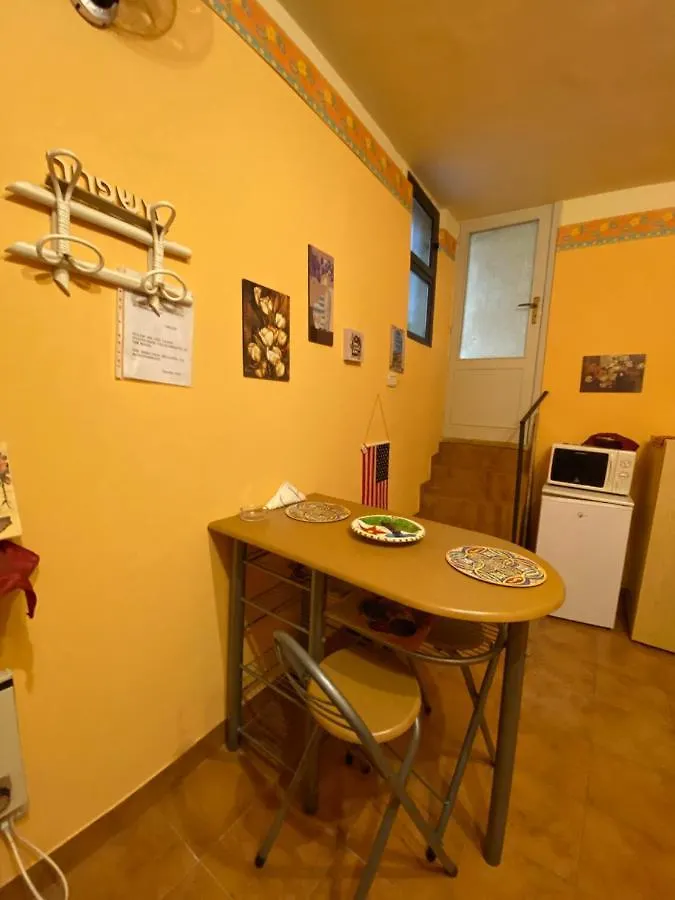 Cottage Alcantara Gloria Room Graniti 0*,